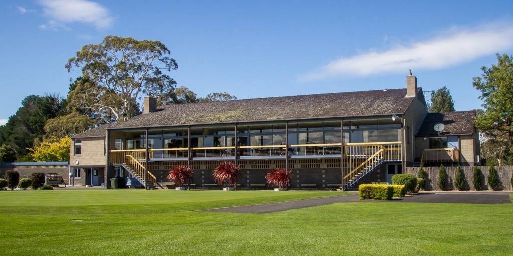 Clubhouse Royal Hobart GC