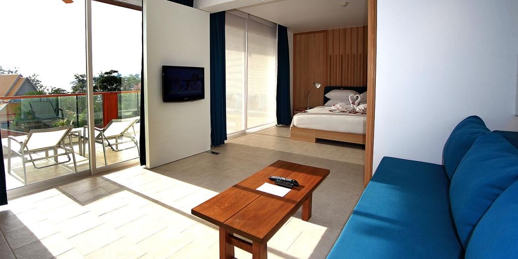 Bluemoon Suites: The Nap Patong