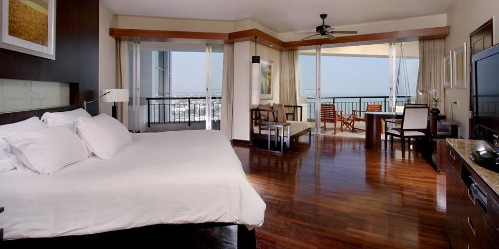 Hilton Hua Hin Resort & Spa