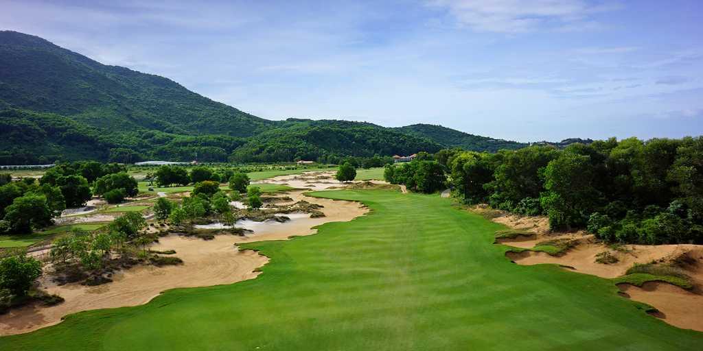 Almost there - Hole 17, Laguna Lang Co GC